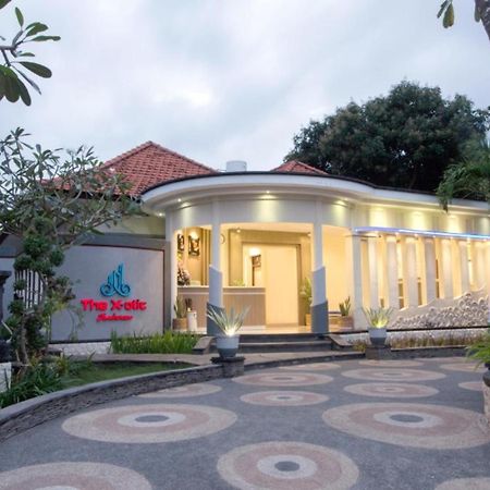Hotel The Xotic Jimbaran Exterior foto